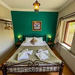 Nomads Cave & Rooftop Hotel 3*