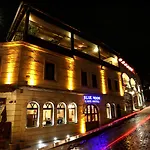 Nomads Cave & Rooftop Hotel 3*