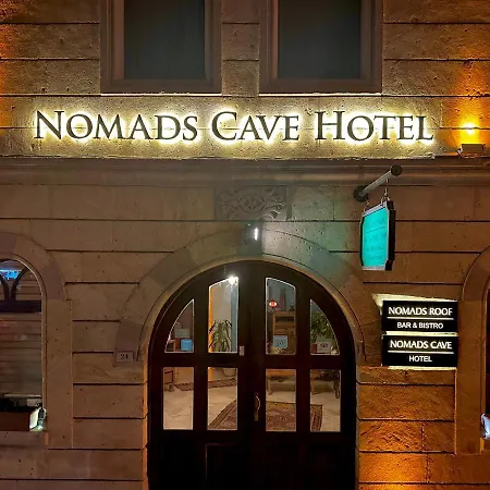 Nomads Cave & Rooftop 2*
