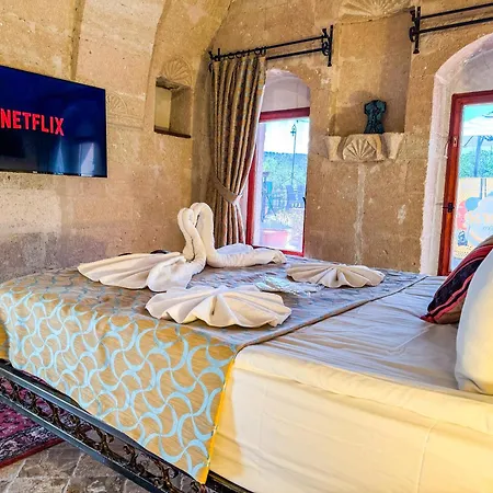 Nomads Cave & Rooftop Otel