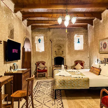 Hotel Nomads Cave & Rooftop