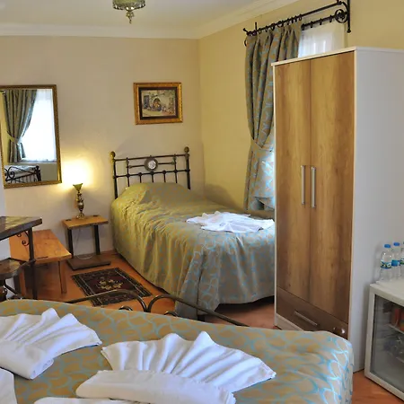 Otel Nomads Cave & Rooftop 3*