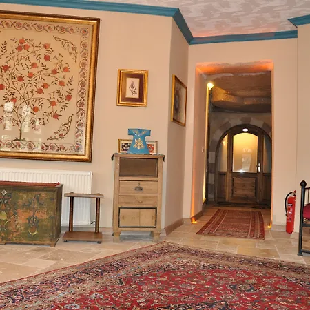 Nomads Cave & Rooftop Hotel