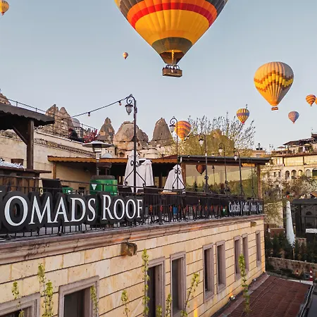 Otel Nomads Cave & Rooftop 3*