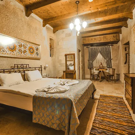 Hotel Nomads Cave & Rooftop Goreme