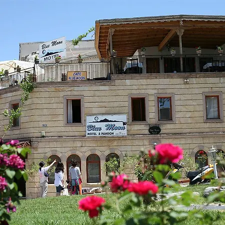 Hotel Nomads Cave & Rooftop