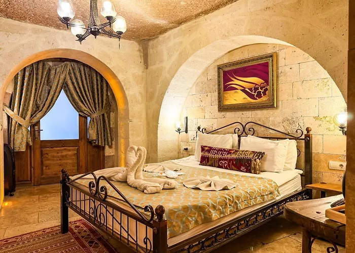 Hotel Nomads Cave & Rooftop