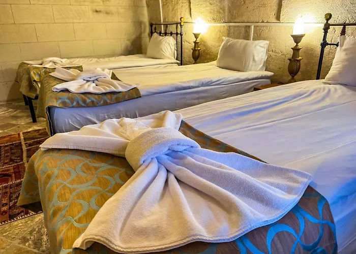 Nomads Cave & Rooftop Göreme