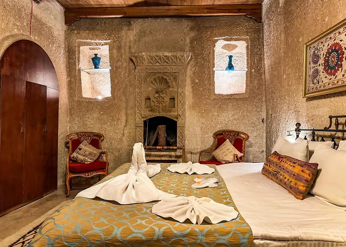 Hotel Nomads Cave & Rooftop