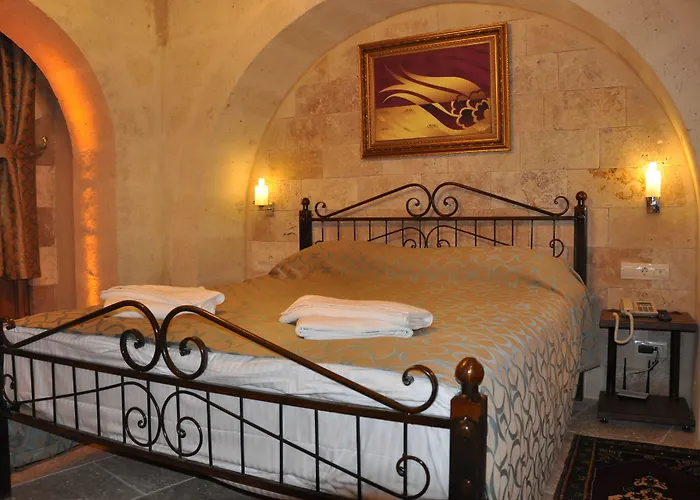 Nomads Cave & Rooftop Göreme