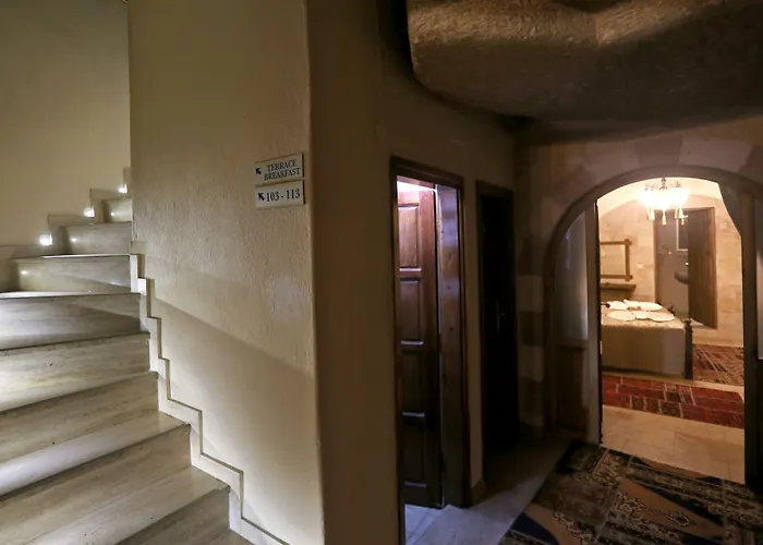 Hotel Nomads Cave & Rooftop 3*